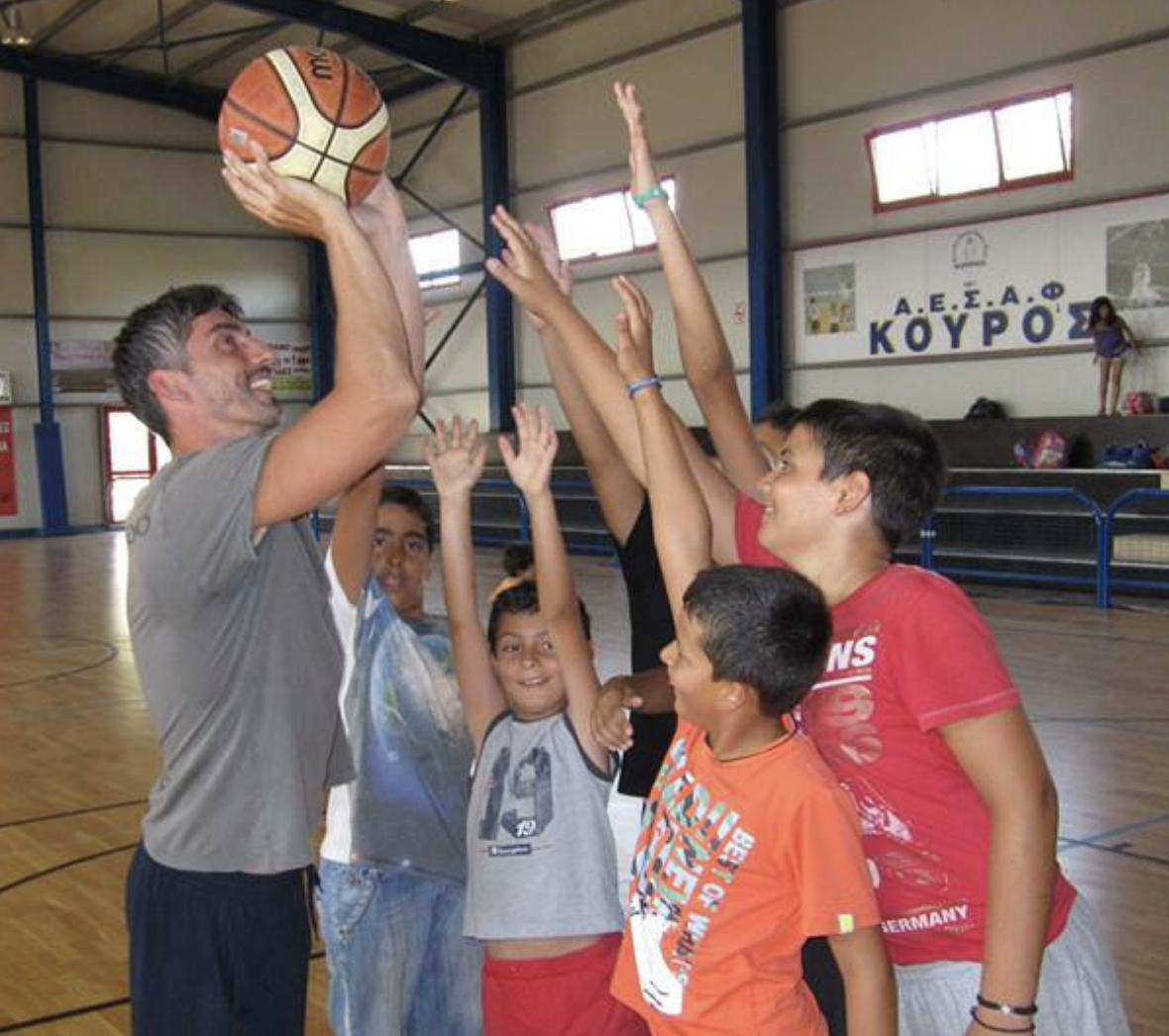 Ny gresk hovedtrener påvei til Norge og Eidsvoll!