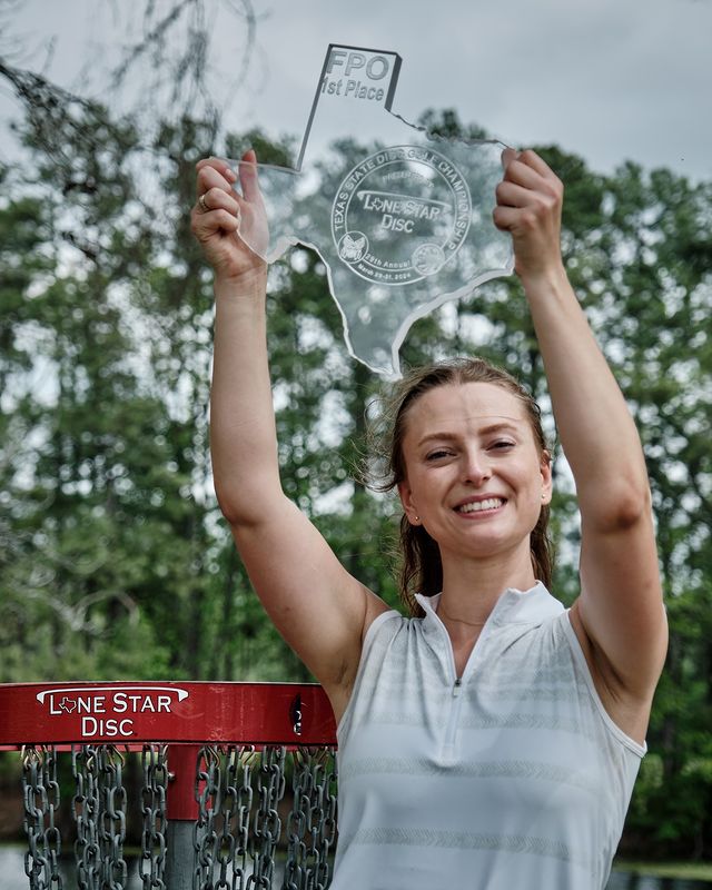 Anniken Kristiansen Steen blir første nordmann som vinner et DGPT-event!