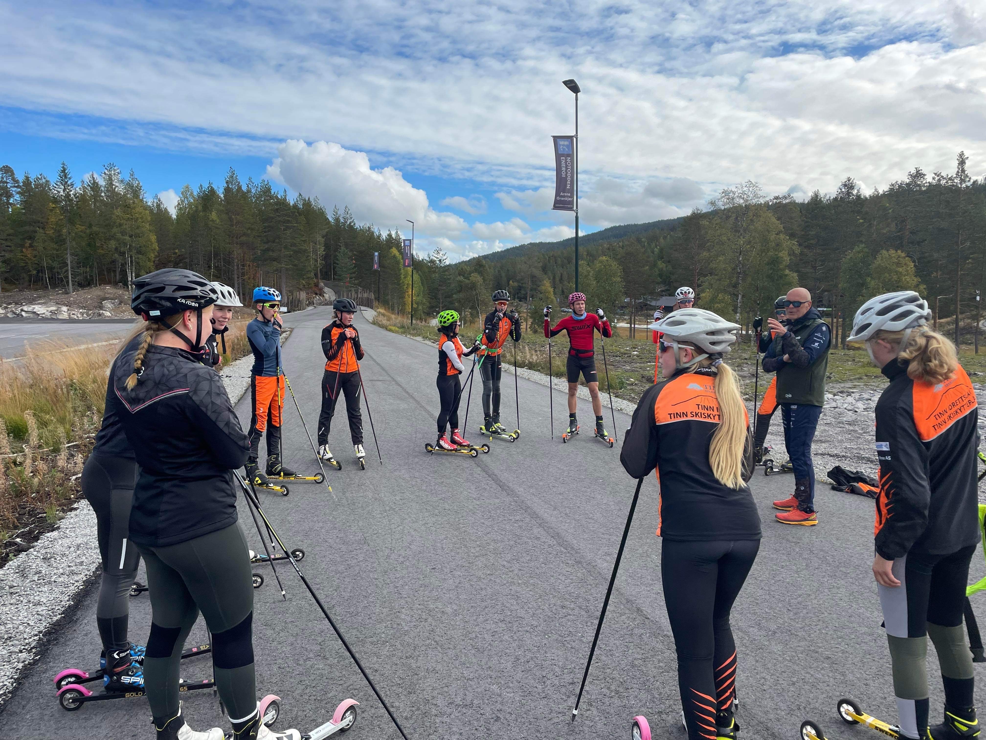 Skisesongen er slutt og Skigruppa starter opp med barmarkstrening mandag 8. mai. Nye og gamle deltagere ønskes velkommen. Ta kontakt med Skigruppa for mer info.