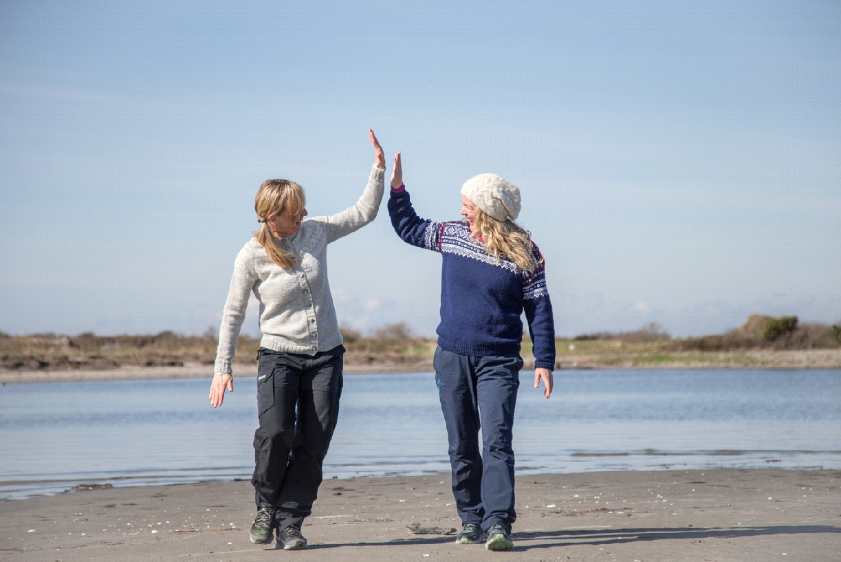 To personer på strand